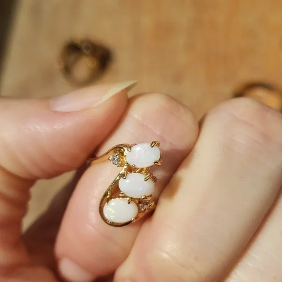 FREE SHIPPING Vintage 14k gold Real Diamonds π ring bundle set of 2 - Picture 8 of 10